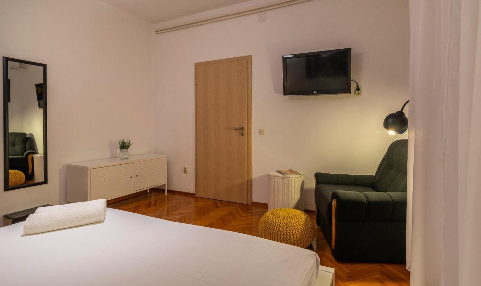 Apartman Karmen Трогир Экстерьер фото