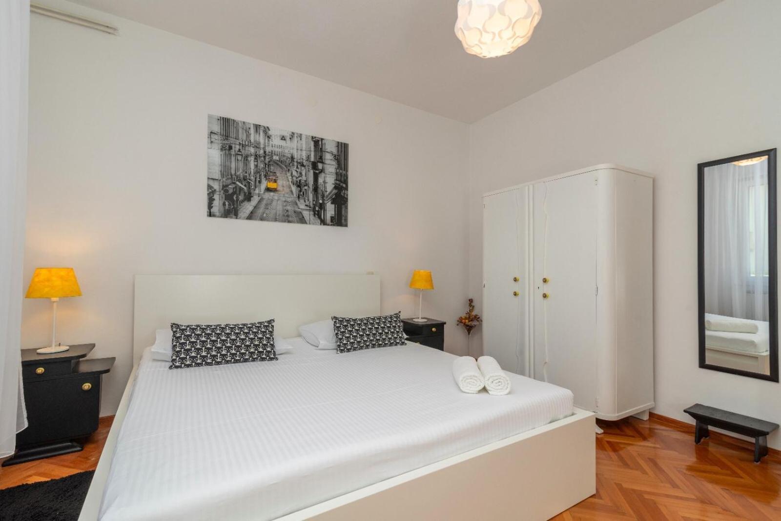 Apartman Karmen Трогир Экстерьер фото