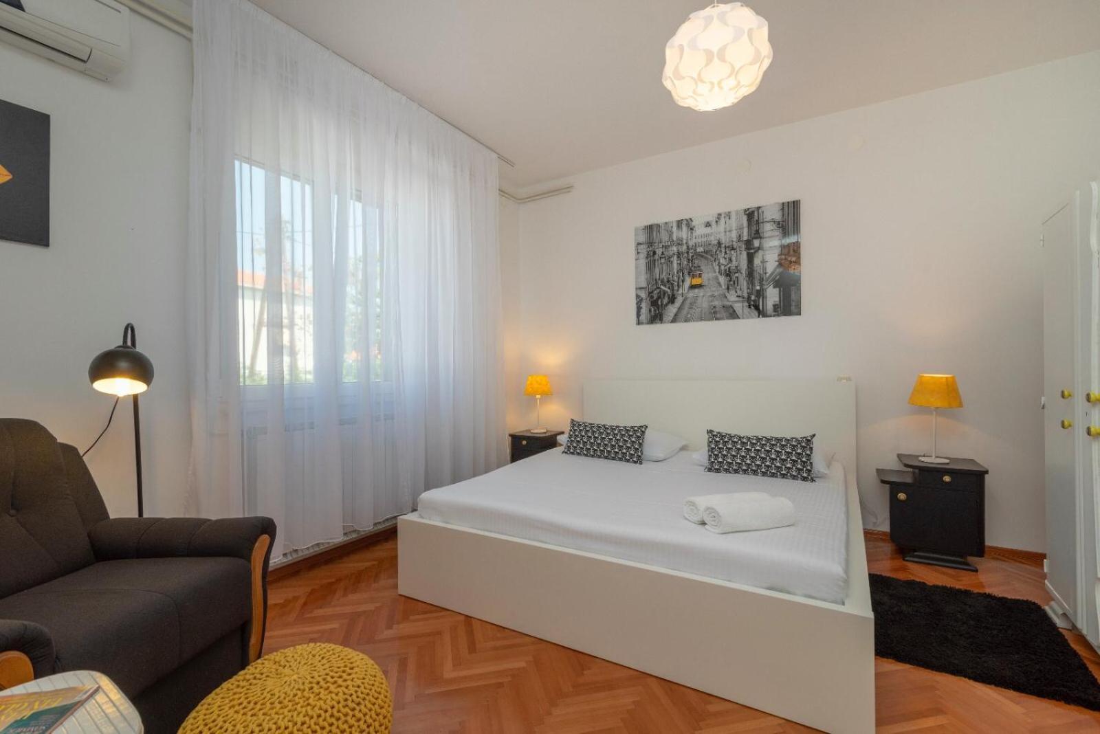 Apartman Karmen Трогир Экстерьер фото