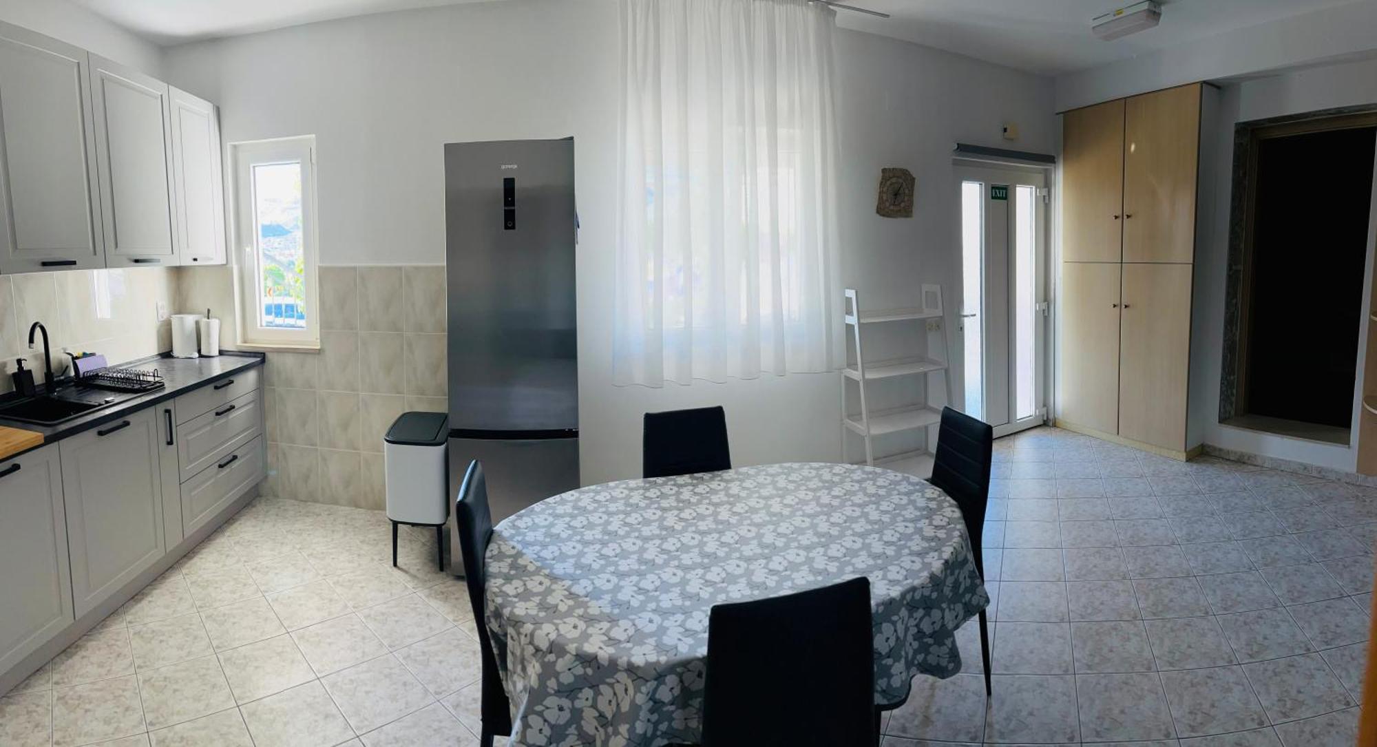 Apartman Karmen Трогир Экстерьер фото